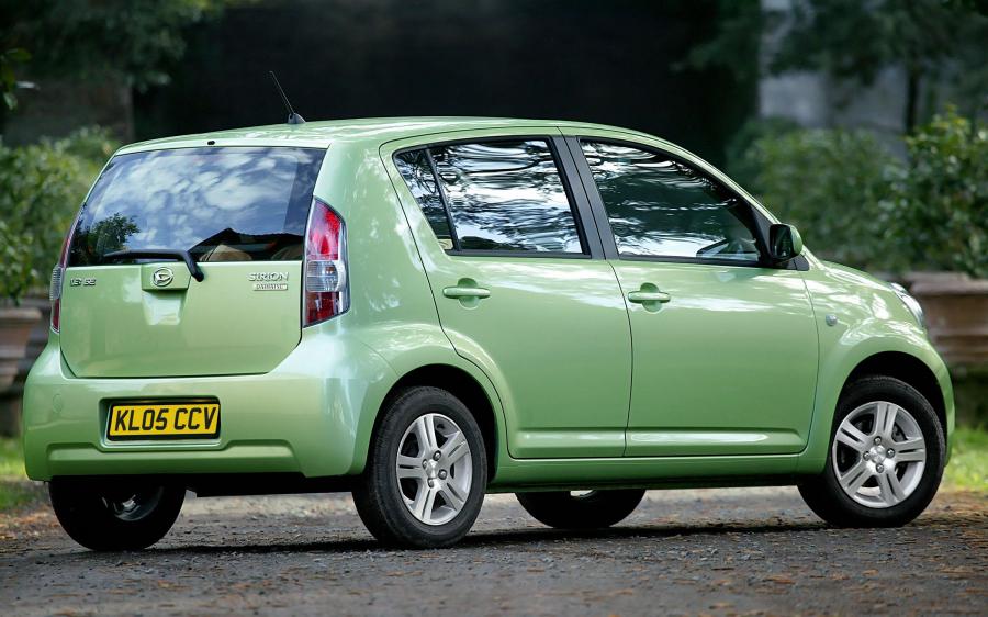  Daihatsu Sirion 2005 года  (UK) (фото 12 из 15)